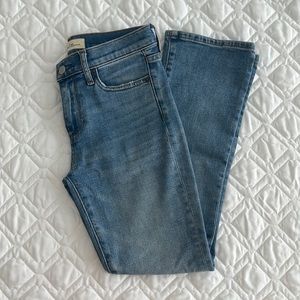Gap Cropped Jeans